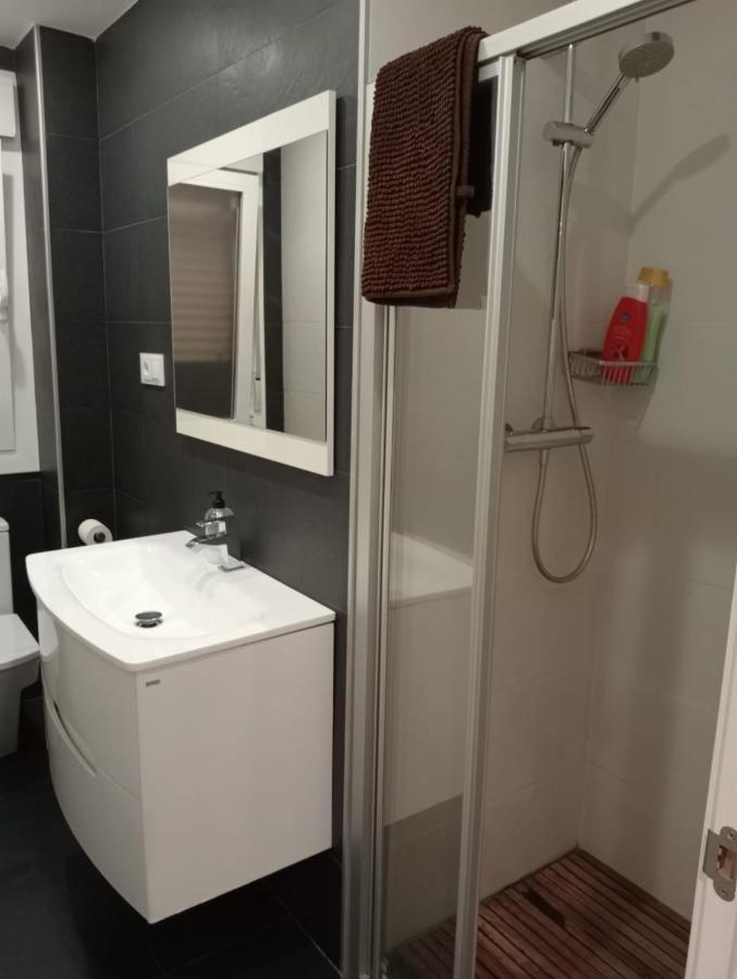 Apartamento Colon !!Parking Privado Gratuito !! Logroño Exterior foto